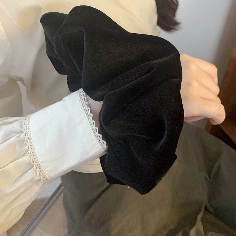 Scrunchies in velluto nero ove - Freshwater Line recensione e prezzo